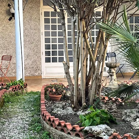 Guest house Aux 138 Carcassonne