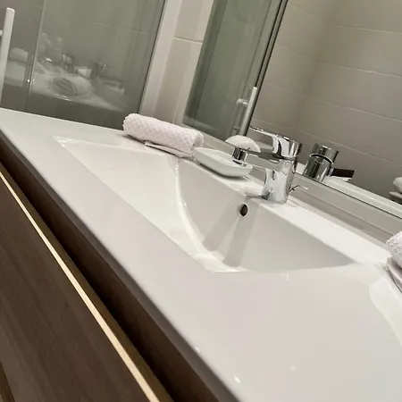 Aux 138 Guest house *